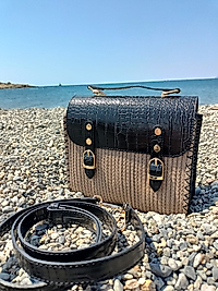 Croco Deri Kapak Çanta