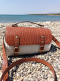 Croco Silindir Deri Kapak Çanta